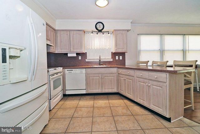 90 BASER LN, Brick, NJ 08724