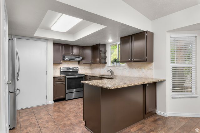1188 CANNON DR, Farmington, UT 84025