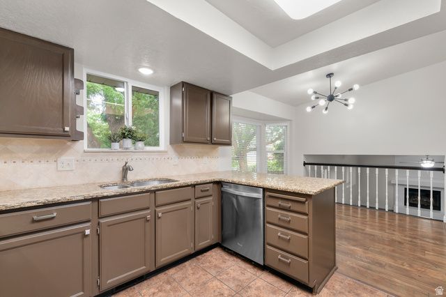 1188 CANNON DR, Farmington, UT 84025