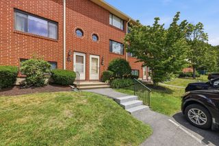 87 Sterling Ln 87, Haverhill, MA 01835