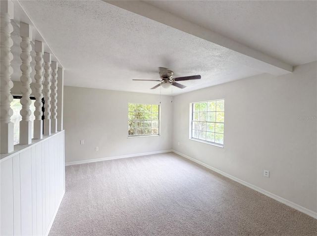 333 E CHELSEA STREET, Deland, FL 32724