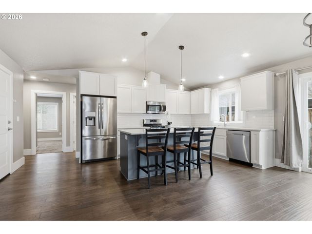 2215 Ne 88TH St, Vancouver, WA 98665