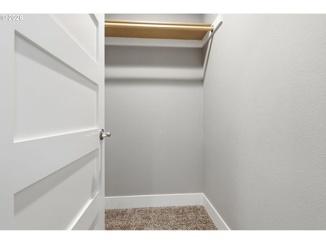 2215 Ne 88TH St, Vancouver, WA 98665