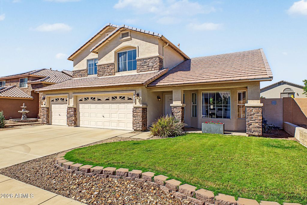 5362 W TOPEKA Drive, Glendale, AZ 85308 — photo 4
