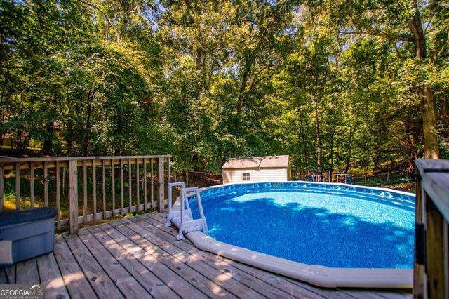4233 Sturbridge Drive, Douglasville, GA 30135