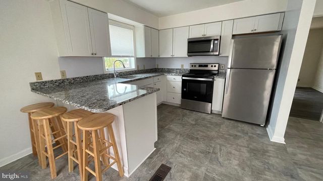 1 S WASHINGTON ST, Milford, DE 19963