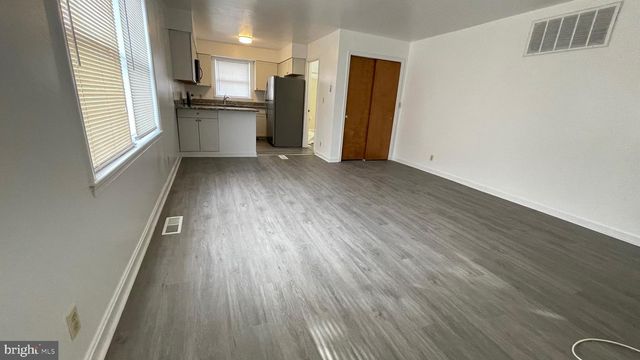 1 S WASHINGTON ST, Milford, DE 19963