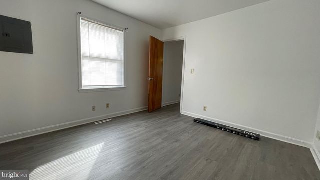 1 S WASHINGTON ST, Milford, DE 19963