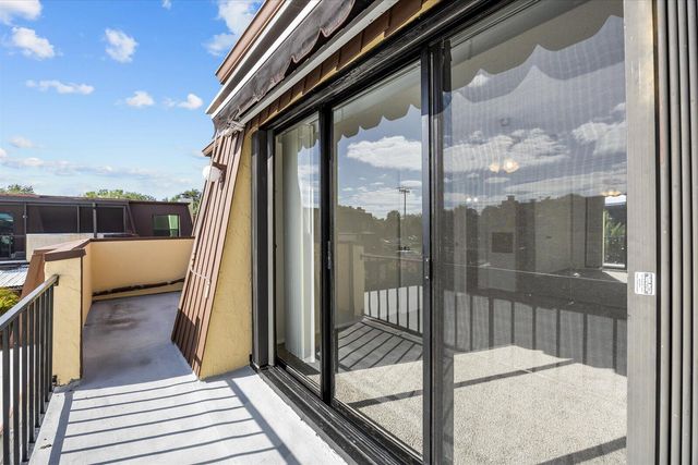 3548 Gardens East Drive B, Palm Beach Gardens, FL 33410