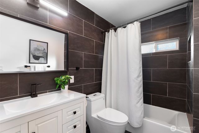 2346 29th Avenue S, Seattle, WA 98144