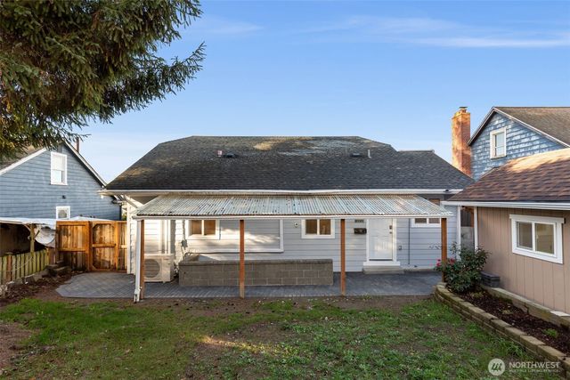 2346 29th Avenue S, Seattle, WA 98144