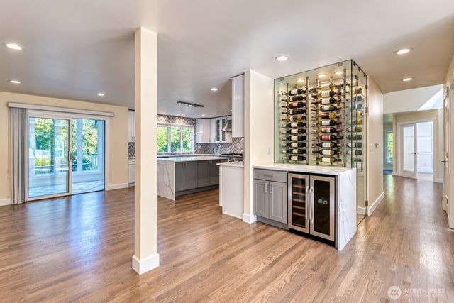 14129 229th Drive SE, Issaquah, WA 98027
