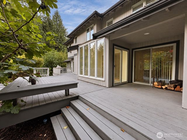 14129 229th Drive SE, Issaquah, WA 98027