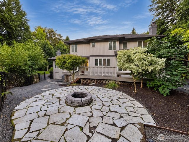 14129 229th Drive SE, Issaquah, WA 98027