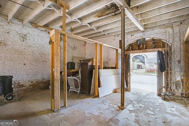 22 Church Street, Grantville, GA 30220