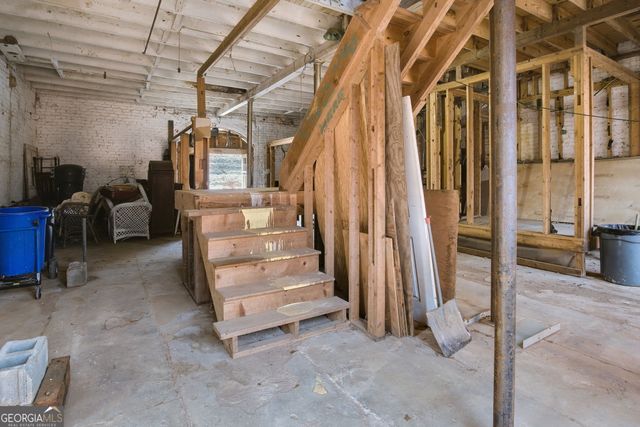 22 Church Street, Grantville, GA 30220
