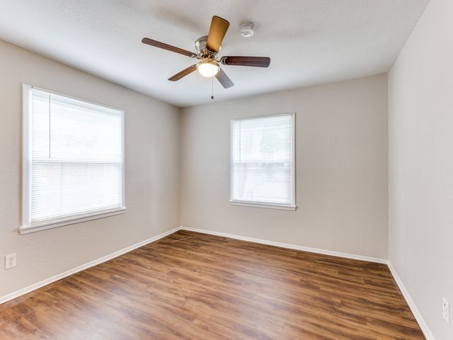508 Crandle Drive, White Settlement, TX 76108