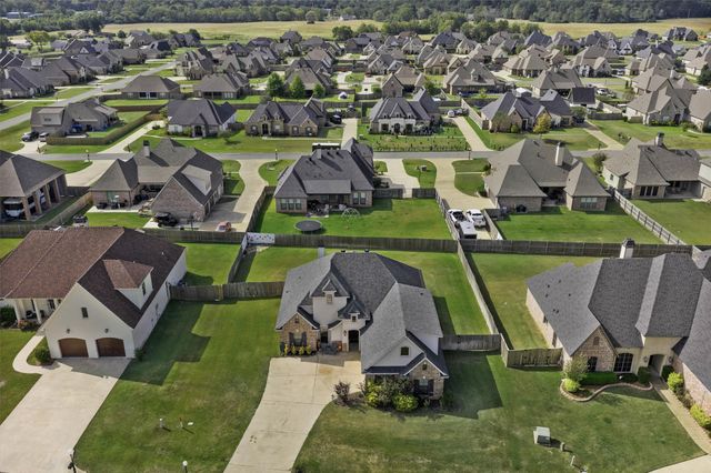 351 Diane Lane, Stonewall, LA 71078