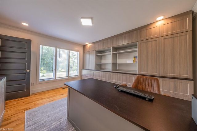 2409 Riverbend Road, Jamestown, NC 27282