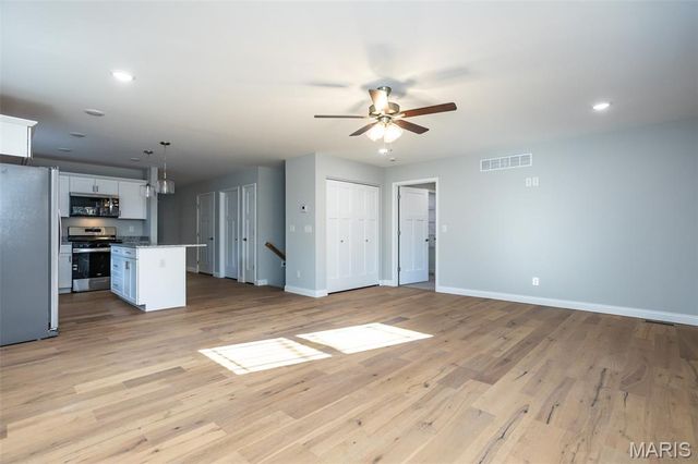 652 N Kansas Street 652-B, Edwardsville, IL 62025