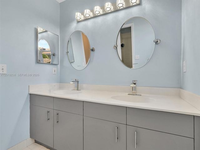 18442 NW 12th St, Pembroke Pines, FL 33029