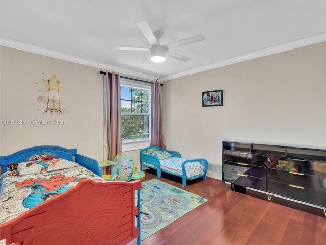 18442 NW 12th St, Pembroke Pines, FL 33029