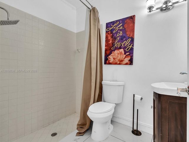18442 NW 12th St, Pembroke Pines, FL 33029