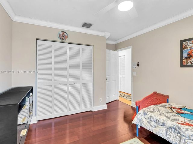 18442 NW 12th St, Pembroke Pines, FL 33029