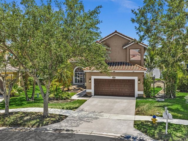 18442 NW 12th St, Pembroke Pines, FL 33029