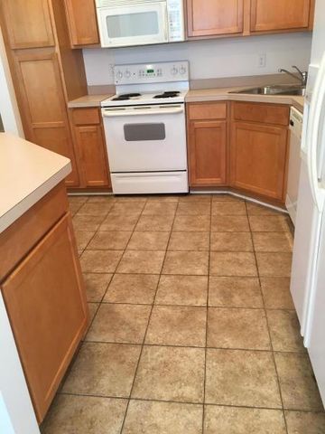 146 Darcy Avenue, Goose Creek, SC 29445