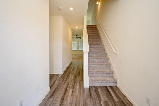 673 Amesbury Road, Conroe, TX 77316