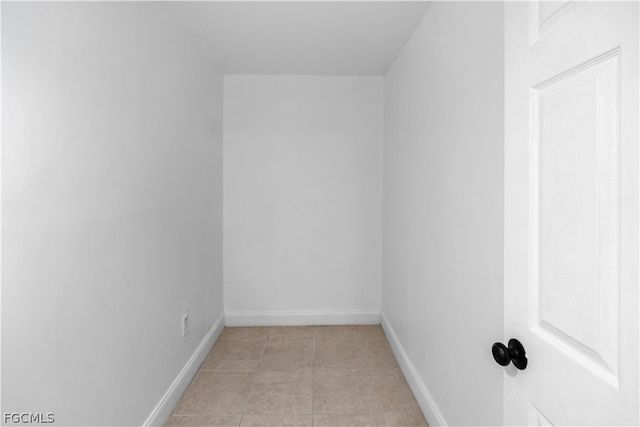 48 Victoria DR, North Fort Myers, FL 33917