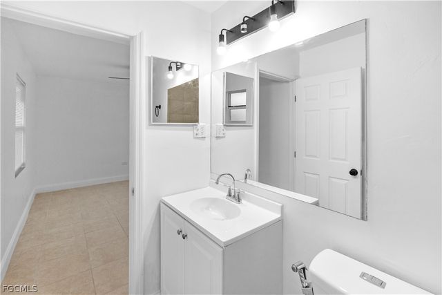 48 Victoria DR, North Fort Myers, FL 33917