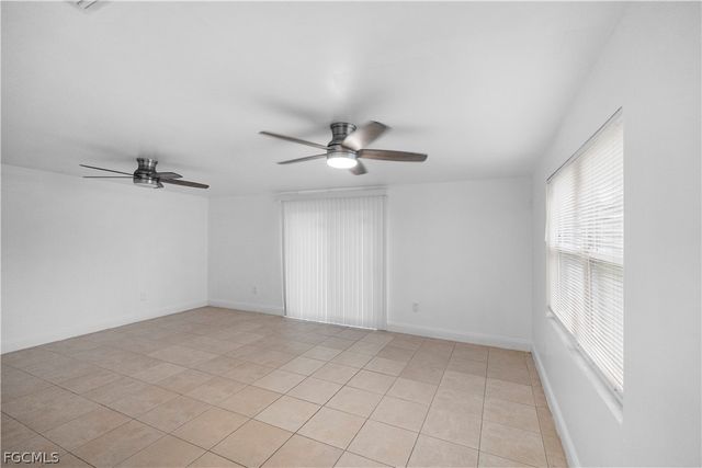 48 Victoria DR, North Fort Myers, FL 33917