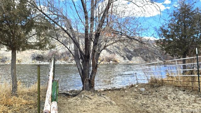 9815-9825 US Highway 50, Howard, CO 81233