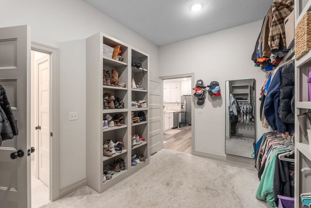 13411 E Mustang Ct, Wichita, KS 67230