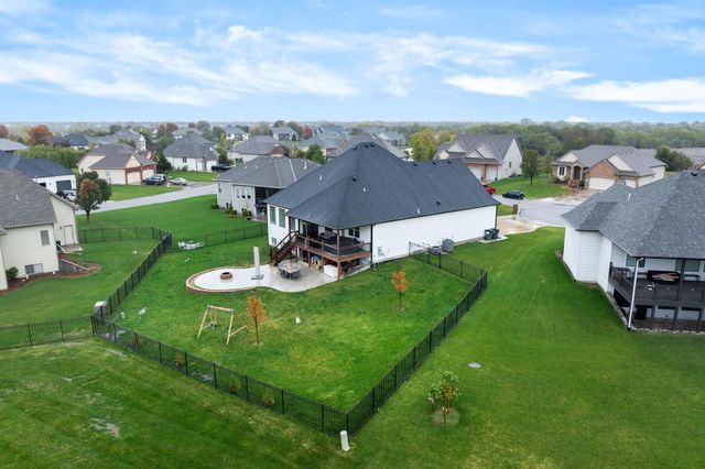 13411 E Mustang Ct, Wichita, KS 67230