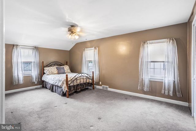 1035 GIRARD AVE, Swarthmore, PA 19081