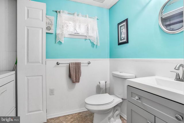 1035 GIRARD AVE, Swarthmore, PA 19081
