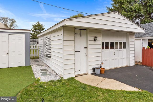 1035 GIRARD AVE, Swarthmore, PA 19081