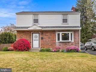 1035 GIRARD AVE, Swarthmore, PA 19081
