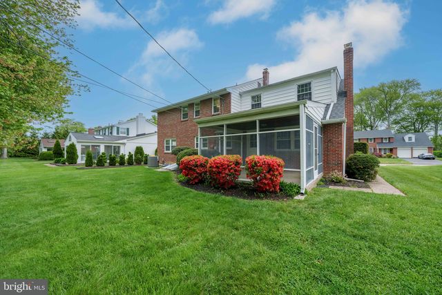 711 ASHFORD RD, Wilmington, DE 19803