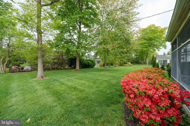 711 ASHFORD RD, Wilmington, DE 19803