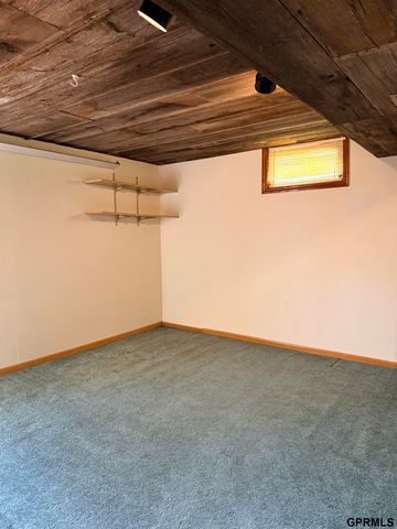 705 E 4th Street, Hickman, NE 68372