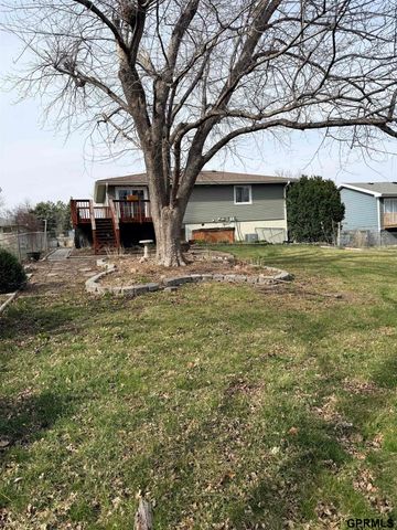 705 E 4th Street, Hickman, NE 68372
