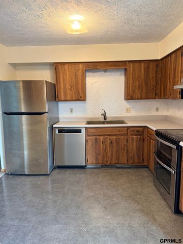 705 E 4th Street, Hickman, NE 68372