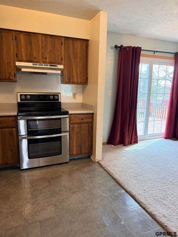705 E 4th Street, Hickman, NE 68372