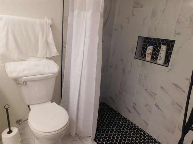 4920 LOCUST STREET NE 106, St Petersburg, FL 33703