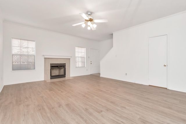 9800 Pagewood Lane 3104, Houston, TX 77042
