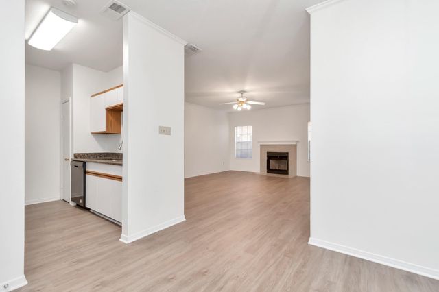 9800 Pagewood Lane 3104, Houston, TX 77042